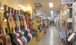 韓国の楽器屋での思い出①